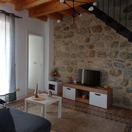 Casa Vacanze Borgo Gulini Da Anna Petralia Soprana Ngoại thất bức ảnh