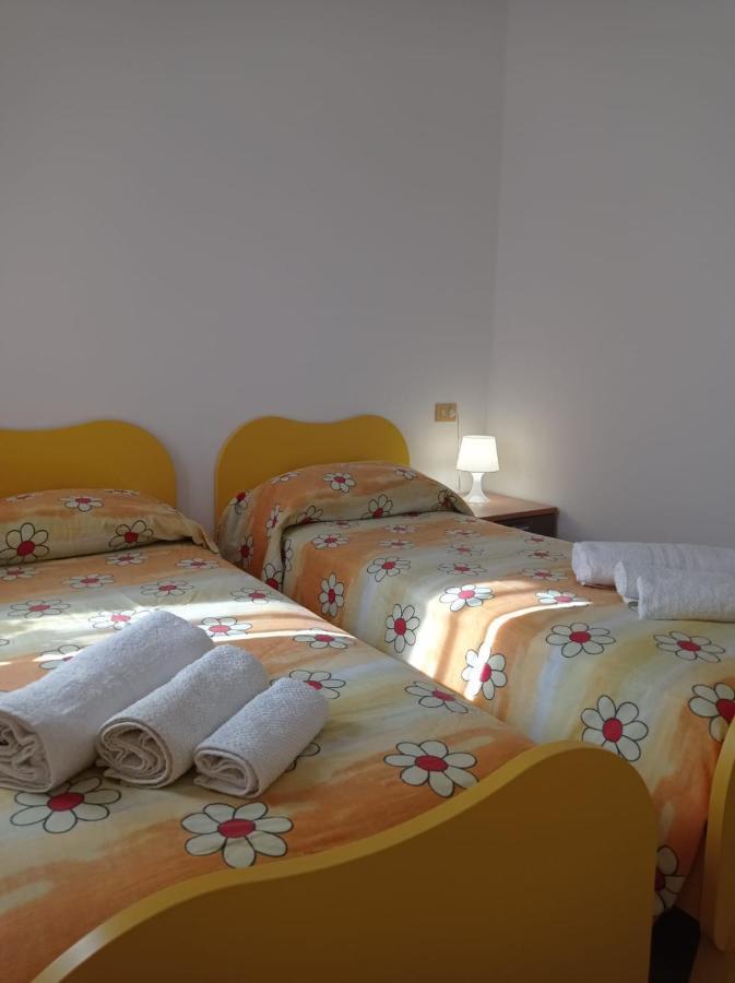 Casa Vacanze Borgo Gulini Da Anna Petralia Soprana Ngoại thất bức ảnh