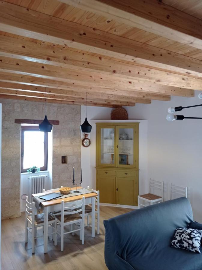 Casa Vacanze Borgo Gulini Da Anna Petralia Soprana Ngoại thất bức ảnh